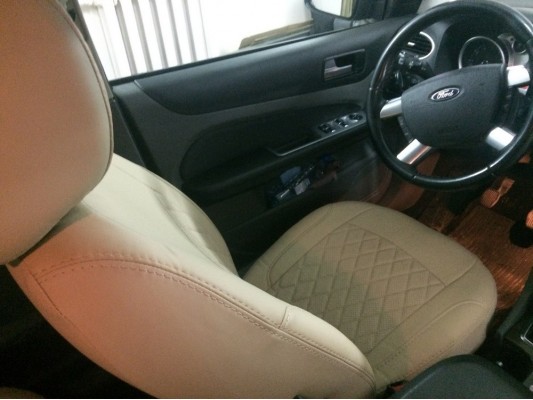 Авточехлы на Ford Focus 2