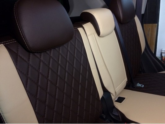 Авточехлы на Mitsubishi Outlander XL