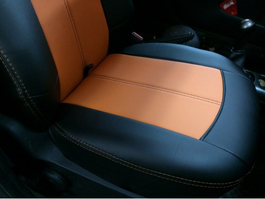 Авточехлы на Nissan Note