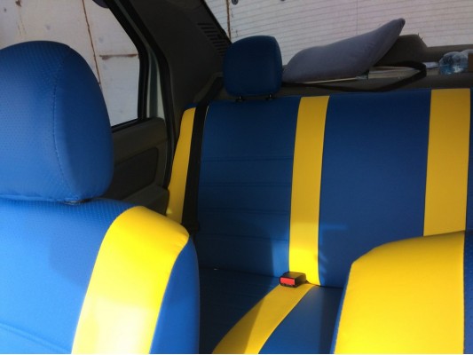 Авточехлы на Renault Logan