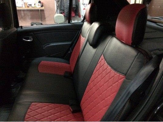 Авточехлы на Renault Sandero Stepway Авточехлы на Renault Sandero Stepway