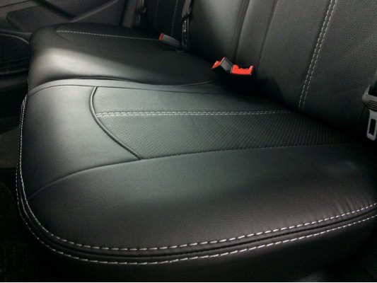 Авточехлы на Volkswagen Polo