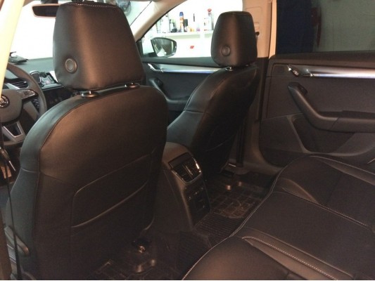 Каркасные авточехлы на Skoda Octavia A7 FL