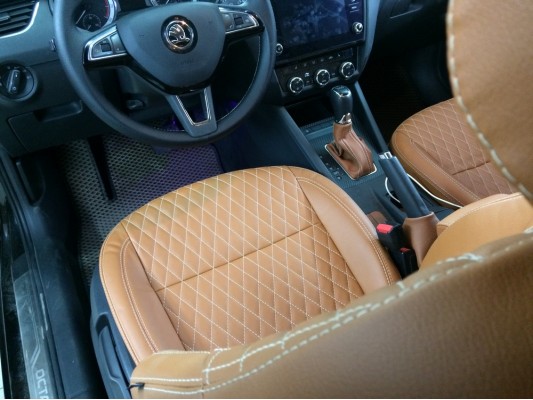 Каркасные авточехлы на Skoda Octavia A7 FL