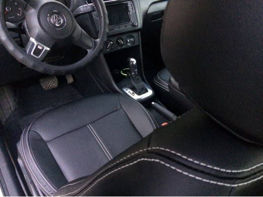 Каркасные авточехлы на Volkswagen Polo Каркасные авточехлы на Volkswagen Polo